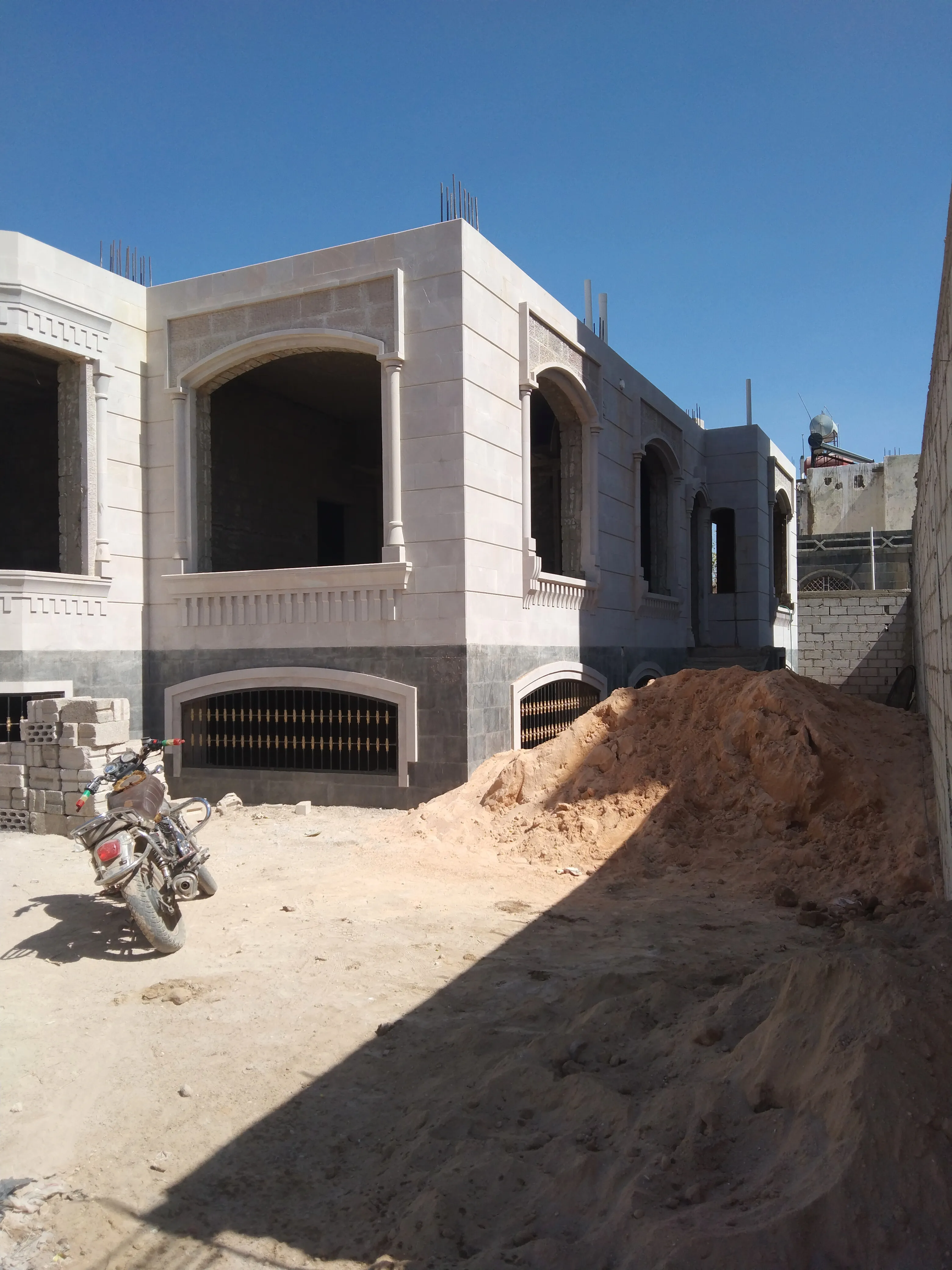 مكتب تحكيم هندسي متكامل في اليمن وجميع محافظات اليمن 